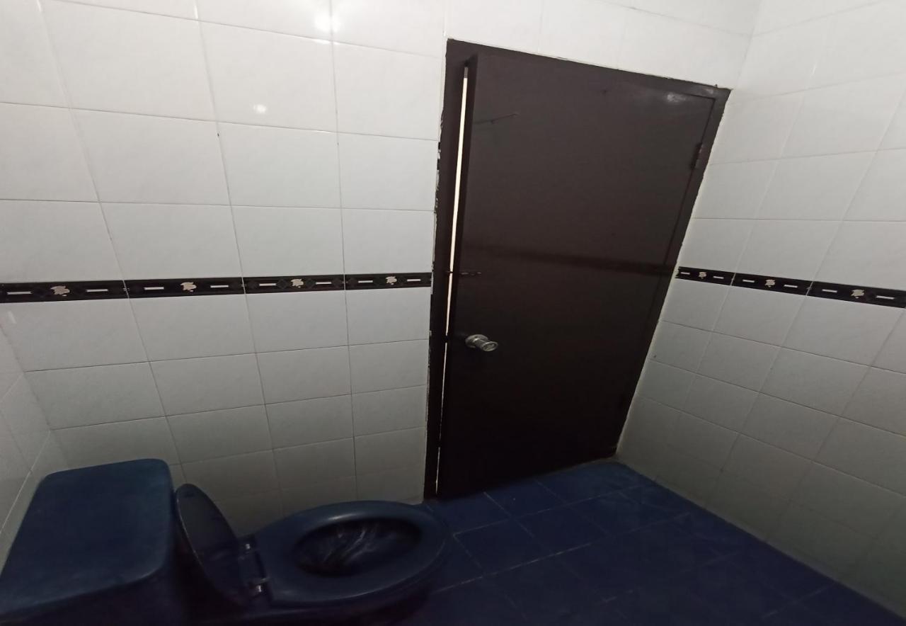 Oyo 92324 Hotel Sinar Rejeki Sukabumi Eksteriør bilde