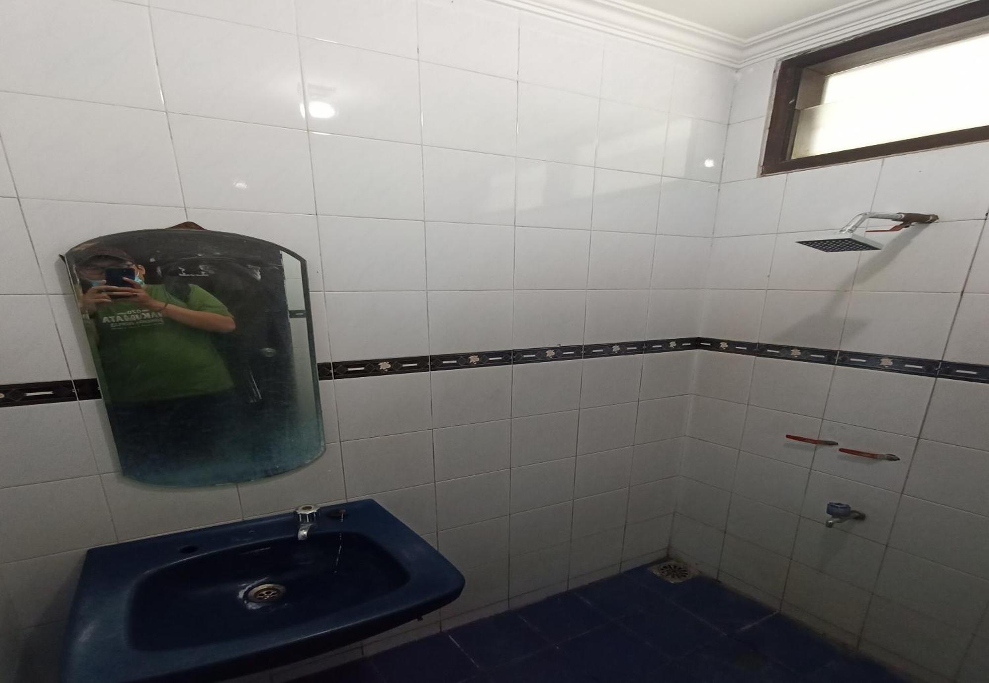Oyo 92324 Hotel Sinar Rejeki Sukabumi Eksteriør bilde